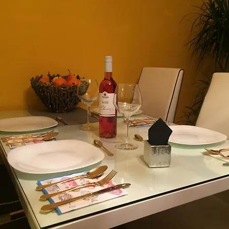 Apartman Mocart *